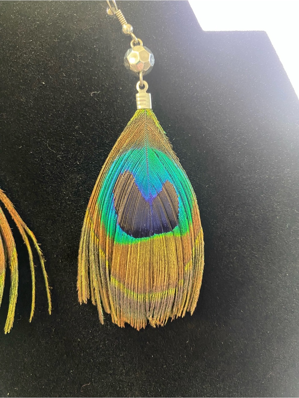 Boho Peacock Feather Drop Dangle Earrings Iridescent Blue & Green Accent - Picture 8 of 11